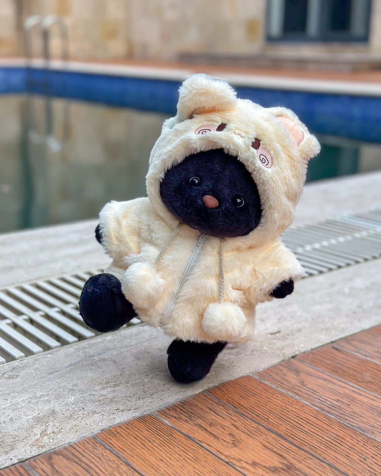 PuffyHug™ Krem Bunny Puffy Kostümü - Puffy Hug Türkiye